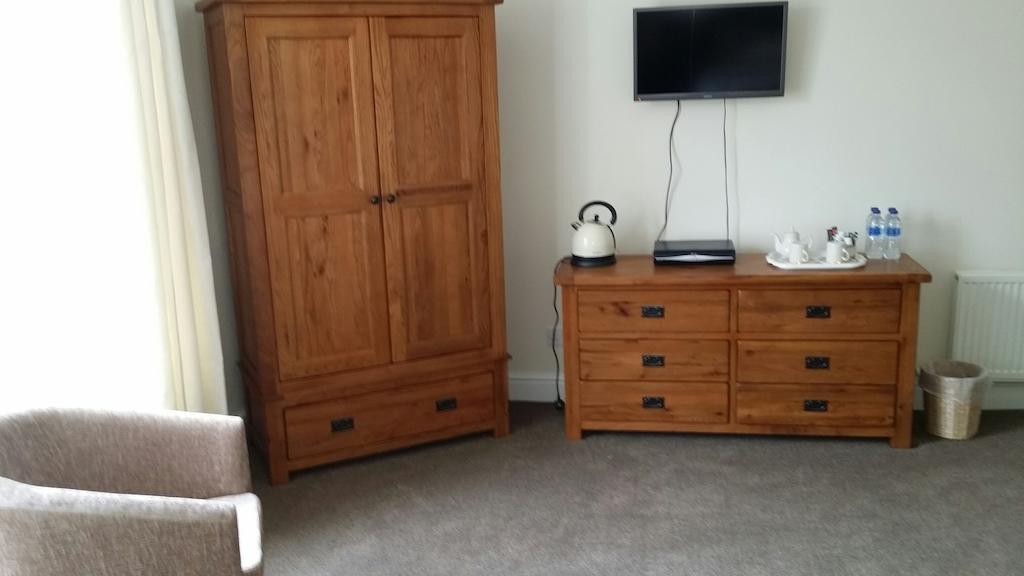 Roosecote Guest House Barrow-in-Furness Room photo