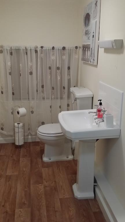 Roosecote Guest House Barrow-in-Furness Room photo